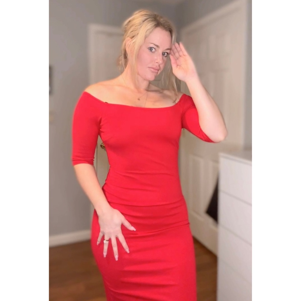 Lulu’s - Girl Can't Help It - Red Off-the-Shoulder Midi Dress